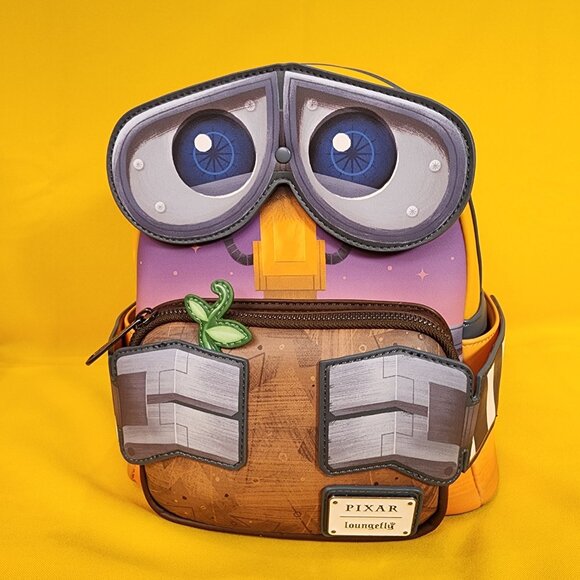 Loungefly Disney Pixar WALL-E Figural WALL-E with Trash Mini Backpack NEW - Picture 11 of 13